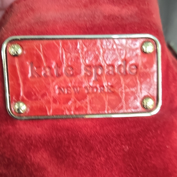 SALE* Kate Spade Vintage Crimson Hobo Bag - Picture 7 of 13